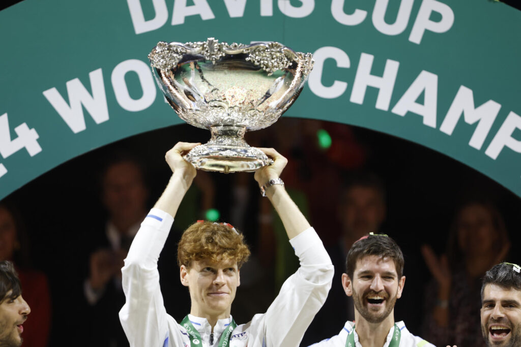 Foto sobre: LA COPA DAVIS SE MUDA A ITALIA